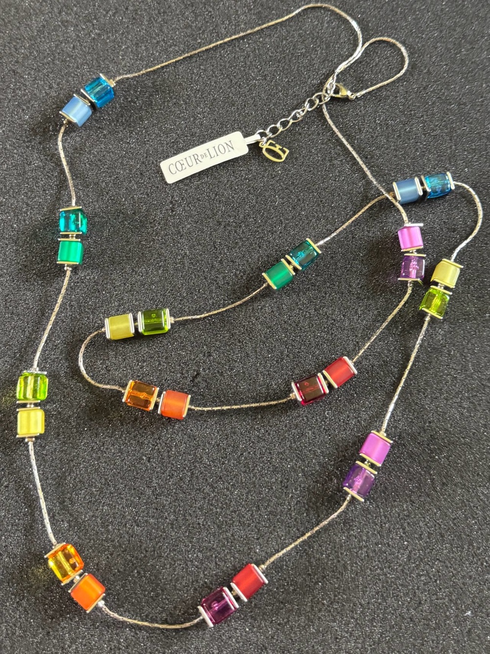 Coeur de Lion Geocube necklace
